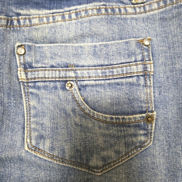 RUE 21 WOMENS JEANS SKIRT SIZE 9/10 - Picture 11 of 14